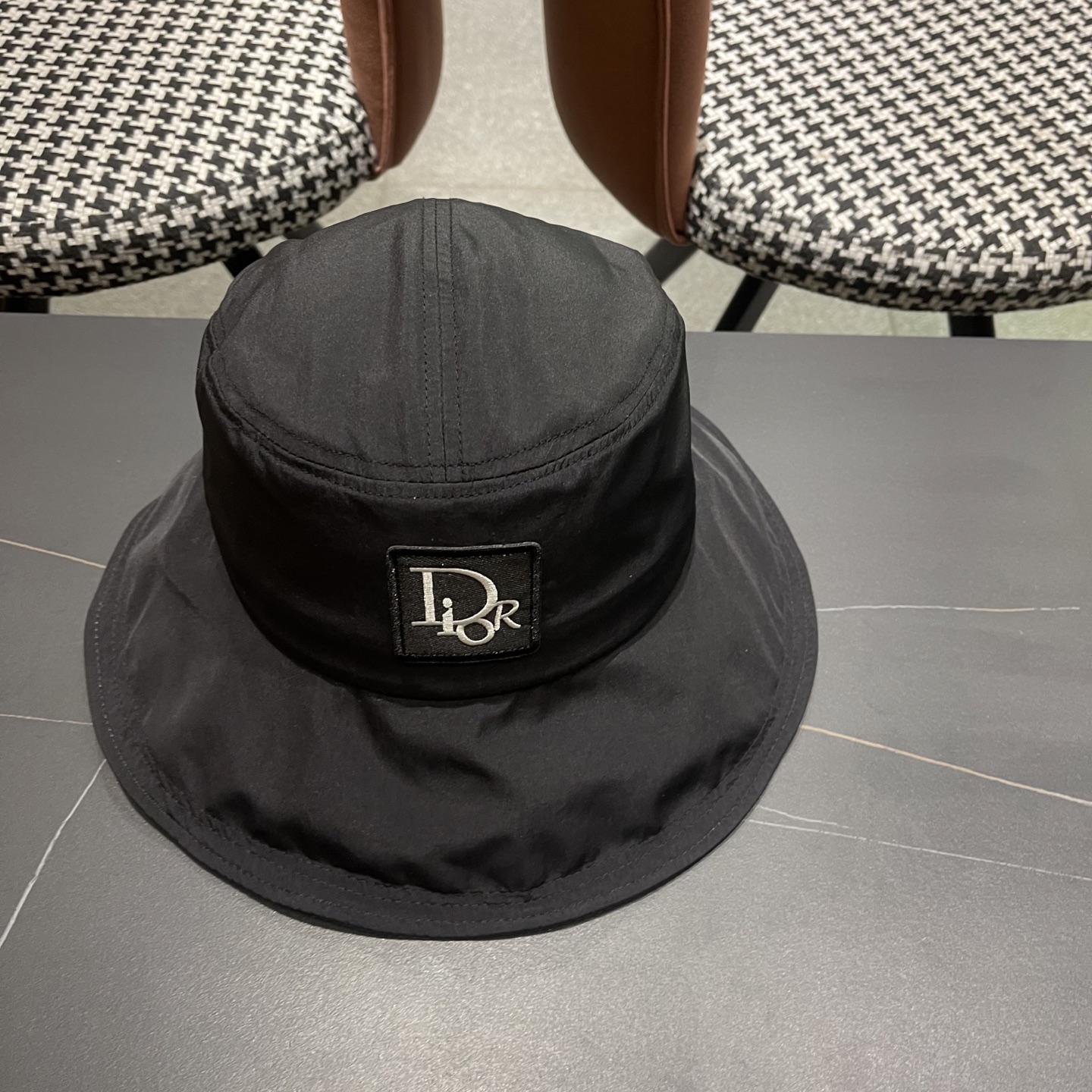  迪奥Dior韩版蝴蝶结渔夫帽子女款夏天配裙子遮阳盆帽脸小
大檐防晒太阳帽