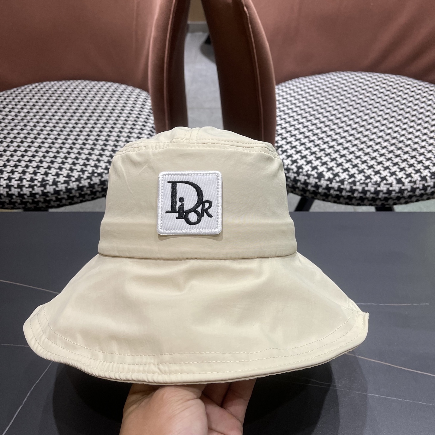  迪奥Dior韩版蝴蝶结渔夫帽子女款夏天配裙子遮阳盆帽脸小
大檐防晒太阳帽