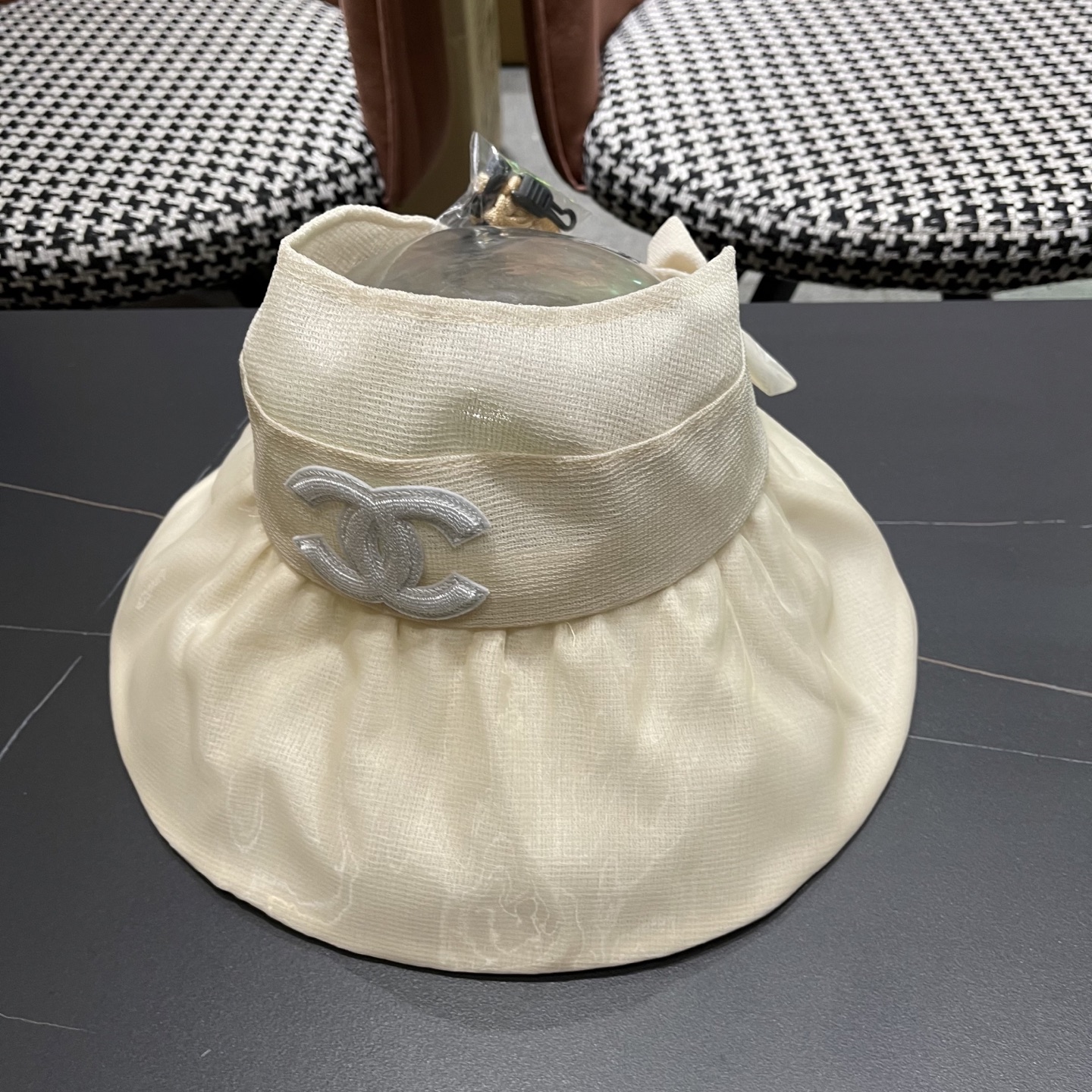 【CHANEL香奈儿】2025新款大帽檐遮阳帽女夏季防晒防紫外线海边空顶帽显脸小太阳帽