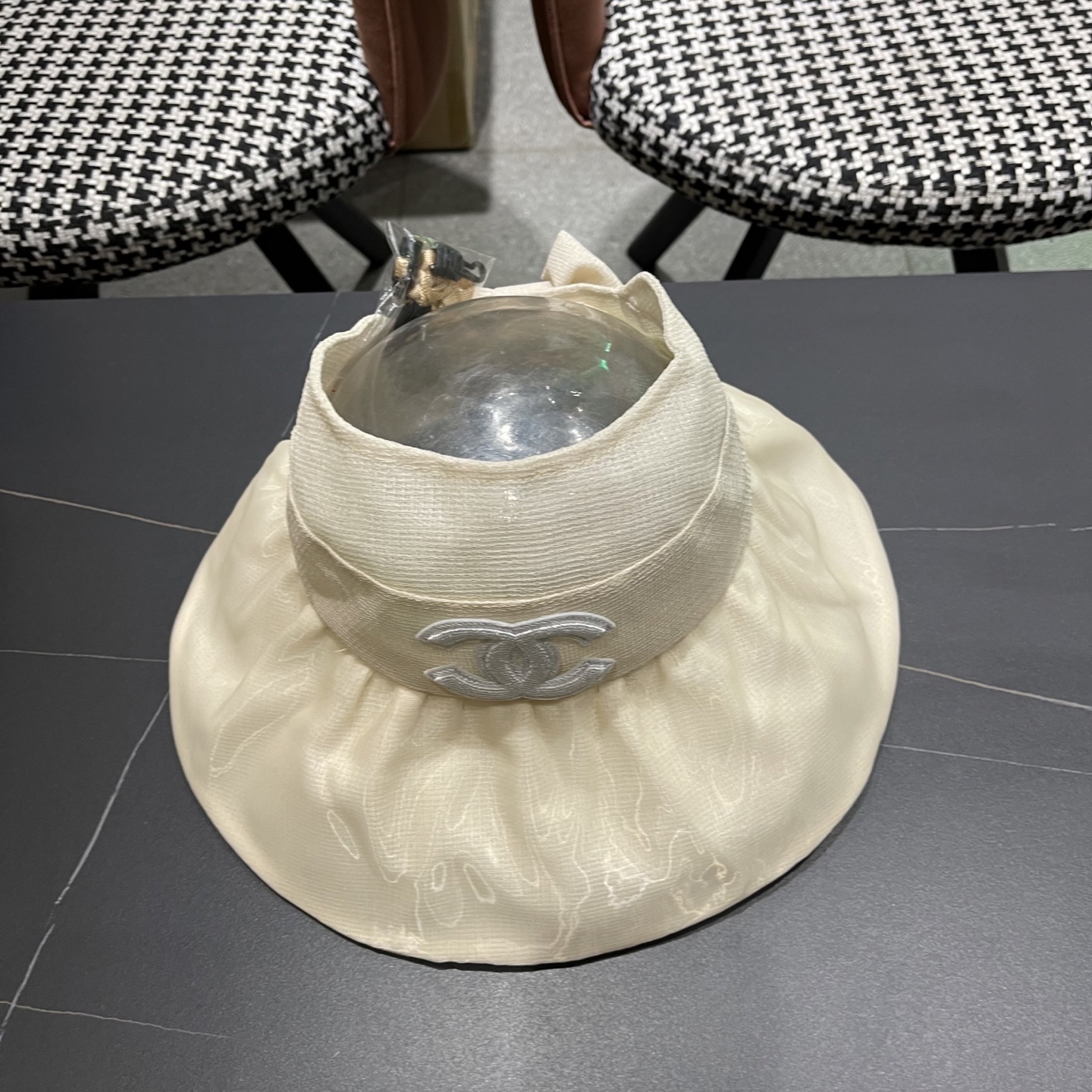 【CHANEL香奈儿】2025新款大帽檐遮阳帽女夏季防晒防紫外线海边空顶帽显脸小太阳帽