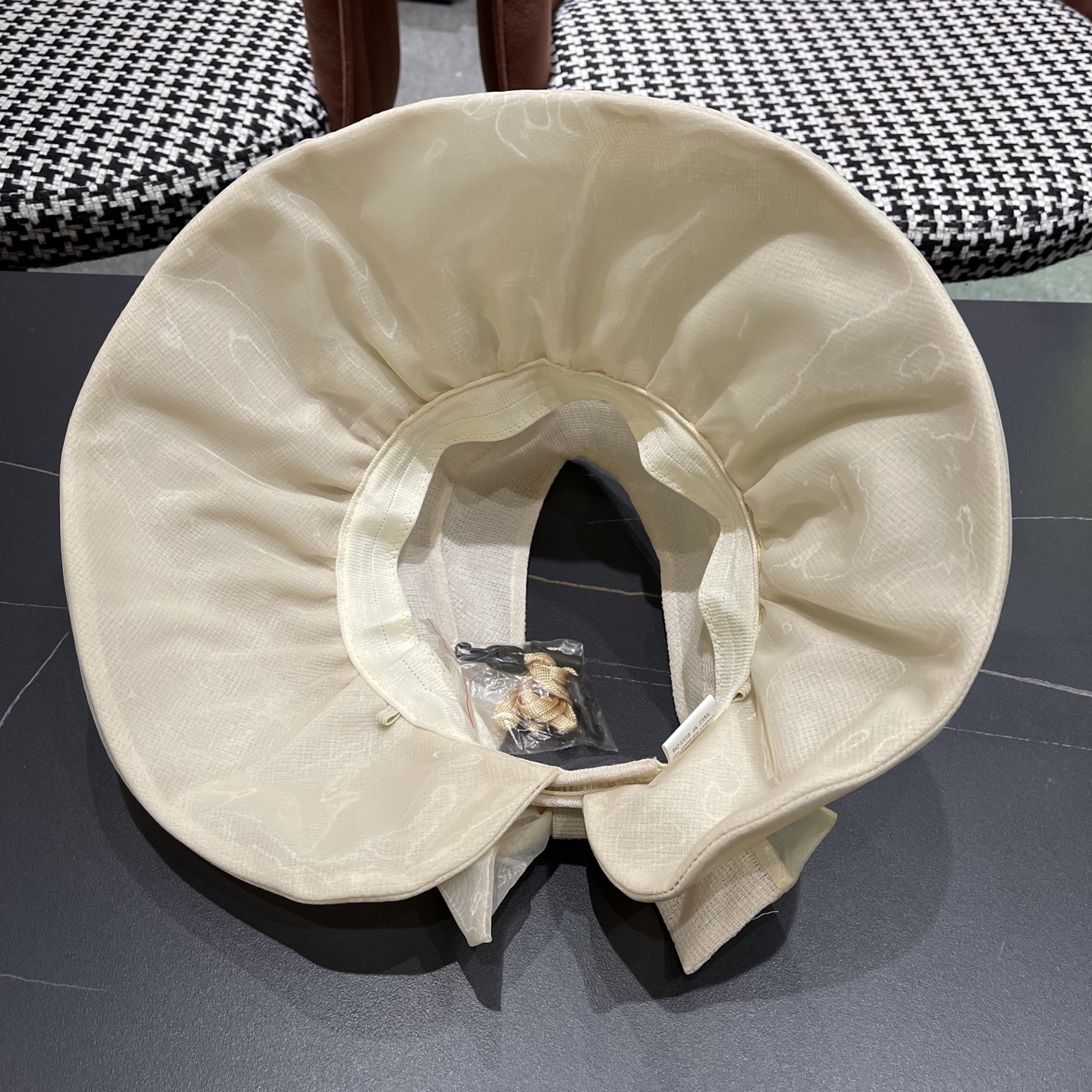 【CHANEL香奈儿】2025新款大帽檐遮阳帽女夏季防晒防紫外线海边空顶帽显脸小太阳帽