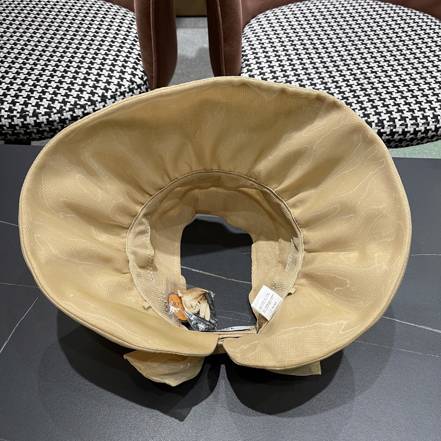 【CHANEL香奈儿】2025新款大帽檐遮阳帽女夏季防晒防紫外线海边空顶帽显脸小太阳帽