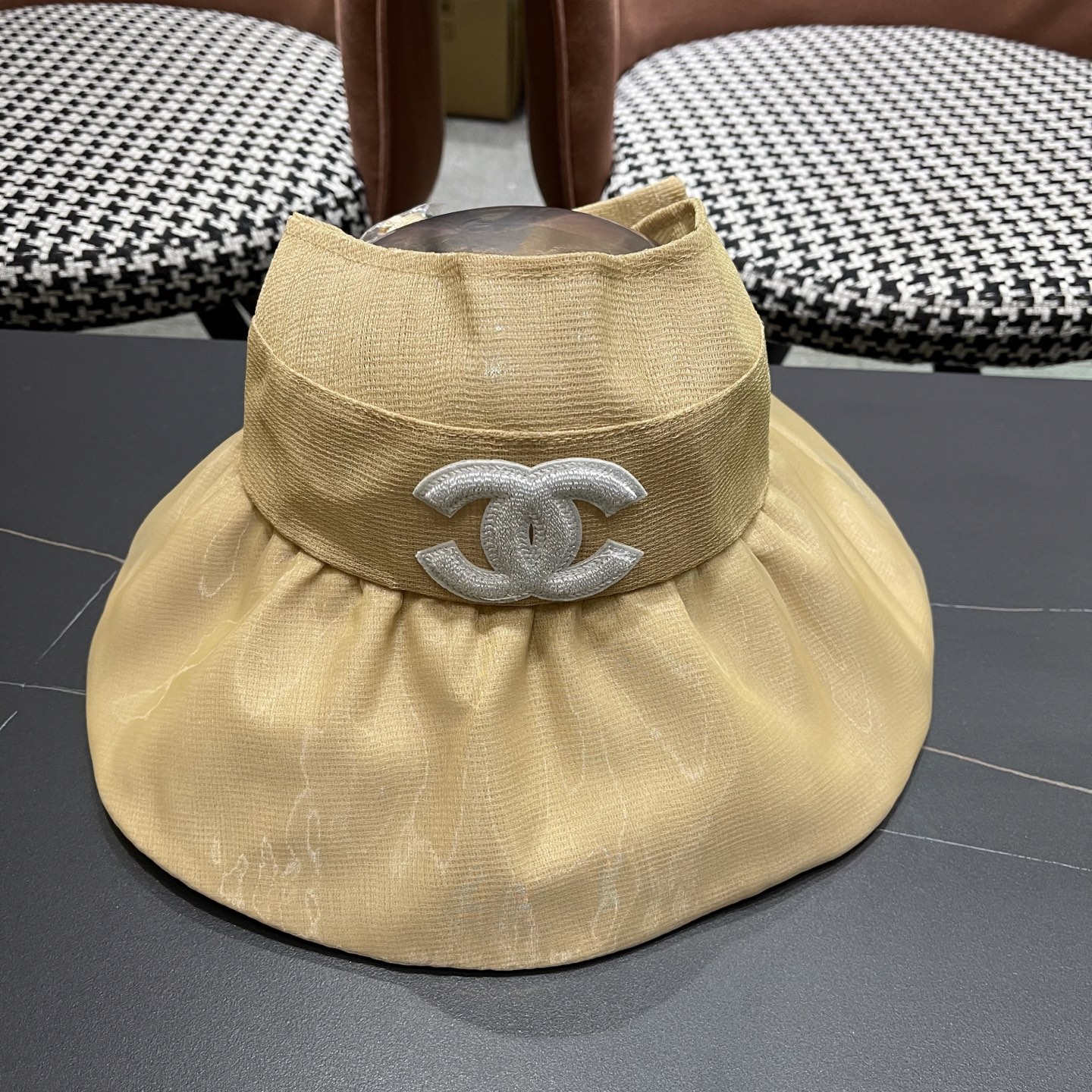 【CHANEL香奈儿】2025新款大帽檐遮阳帽女夏季防晒防紫外线海边空顶帽显脸小太阳帽