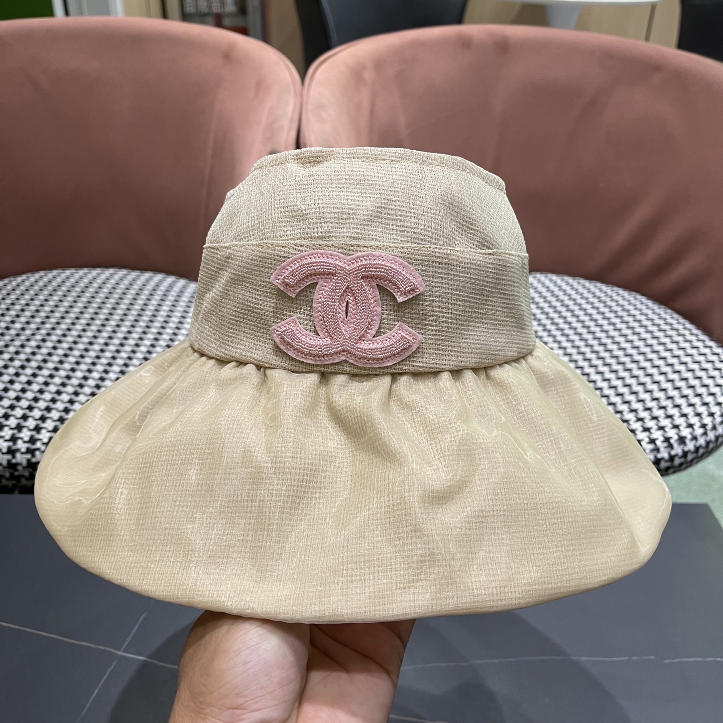 【CHANEL香奈儿】2025新款大帽檐遮阳帽女夏季防晒防紫外线海边空顶帽显脸小太阳帽