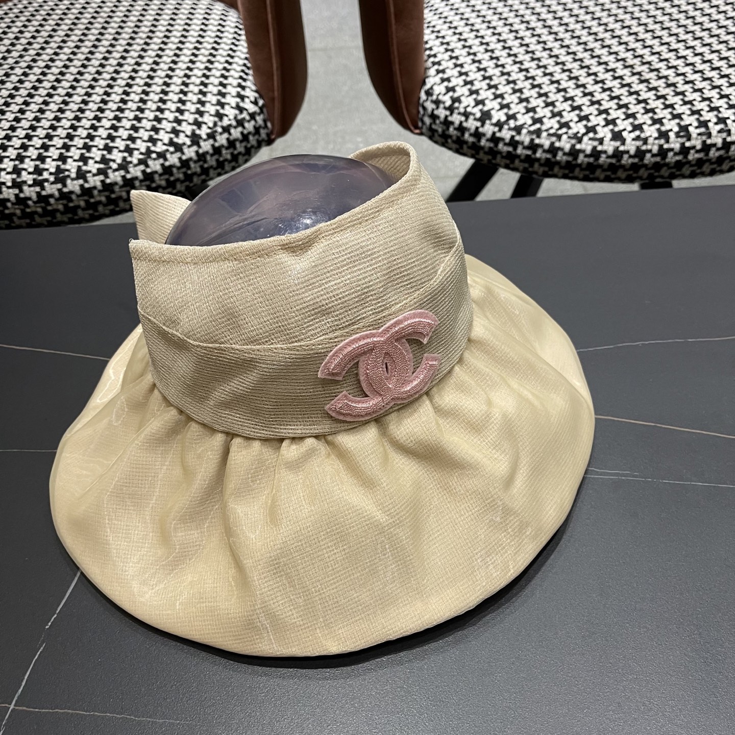 【CHANEL香奈儿】2025新款大帽檐遮阳帽女夏季防晒防紫外线海边空顶帽显脸小太阳帽