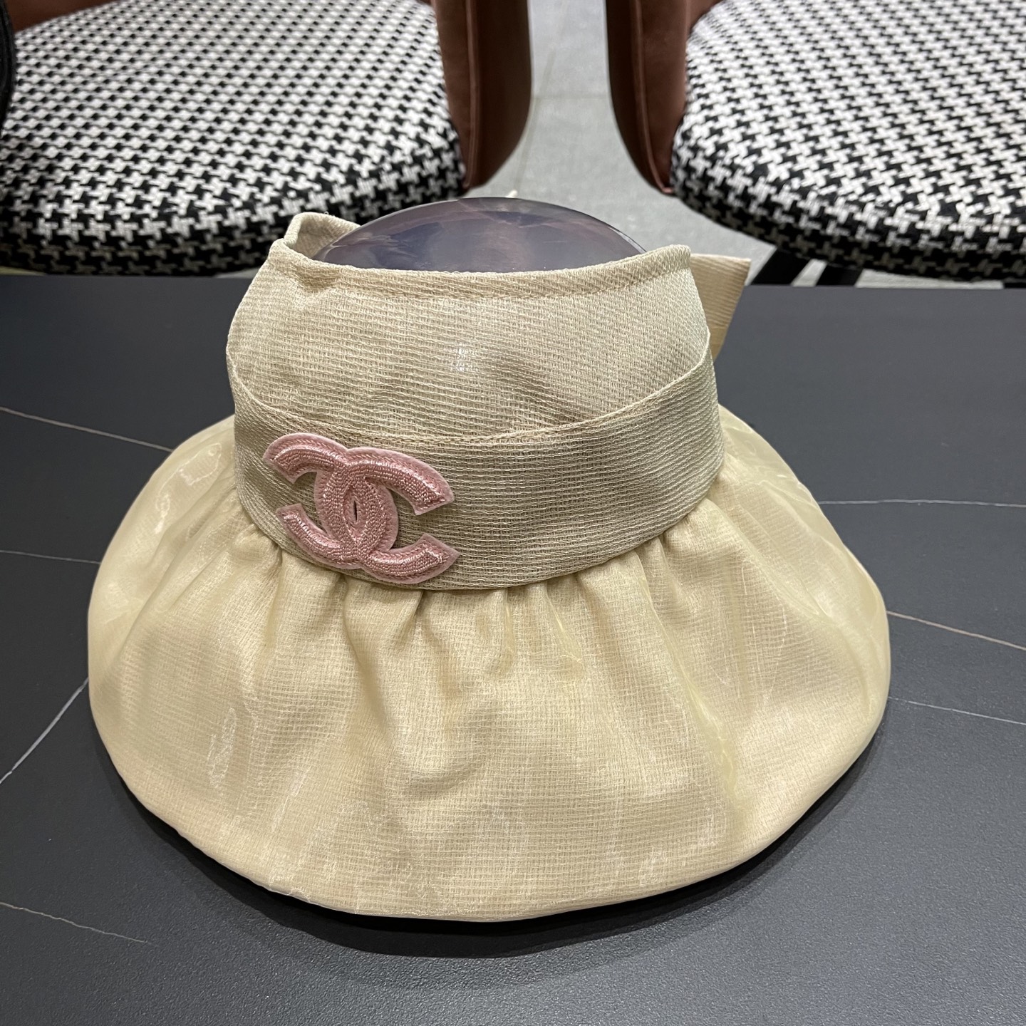 【CHANEL香奈儿】2025新款大帽檐遮阳帽女夏季防晒防紫外线海边空顶帽显脸小太阳帽