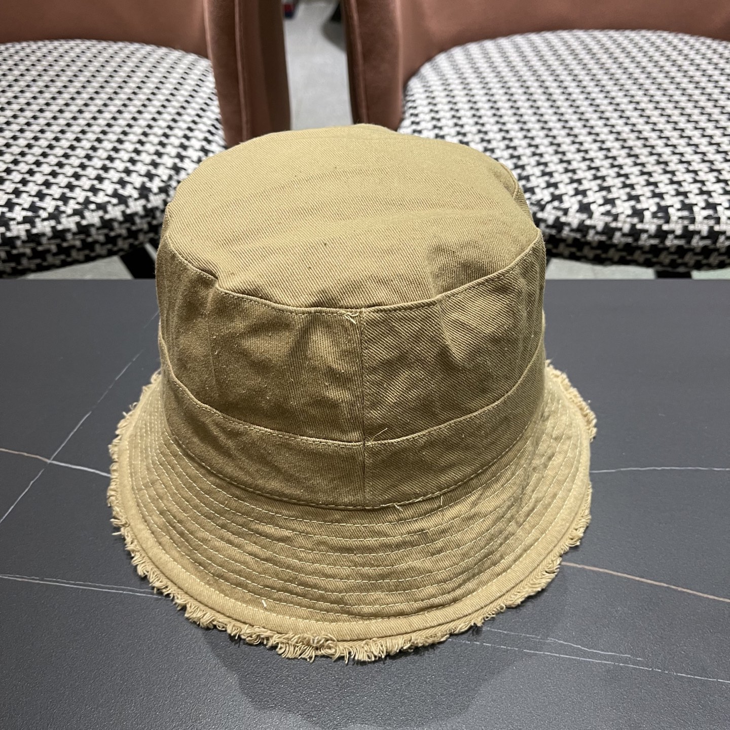 balenciaga巴黎世家2025渔夫帽夏季防晒遮阳帽子水桶帽显脸小