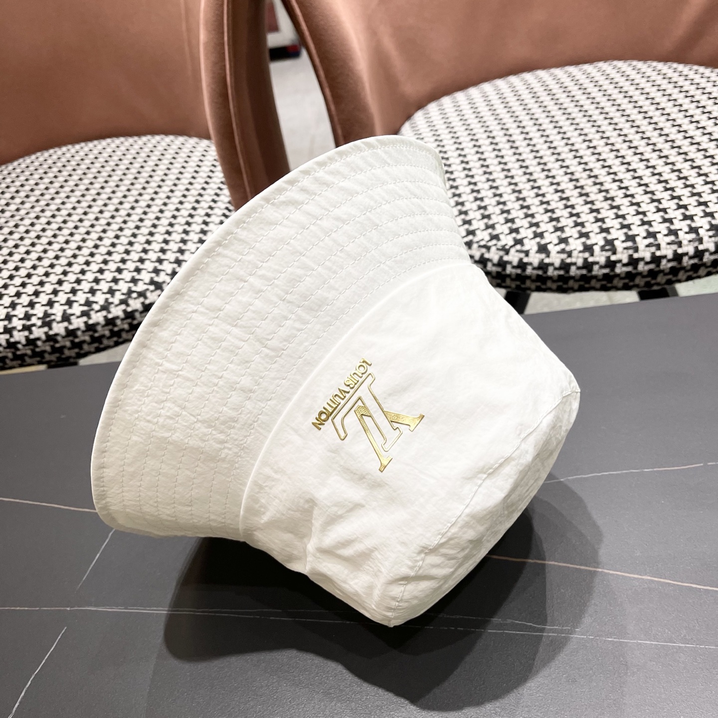 💛【LV路易威登】2025新款简约速干渔夫帽，🔆百搭日常款～出街必备