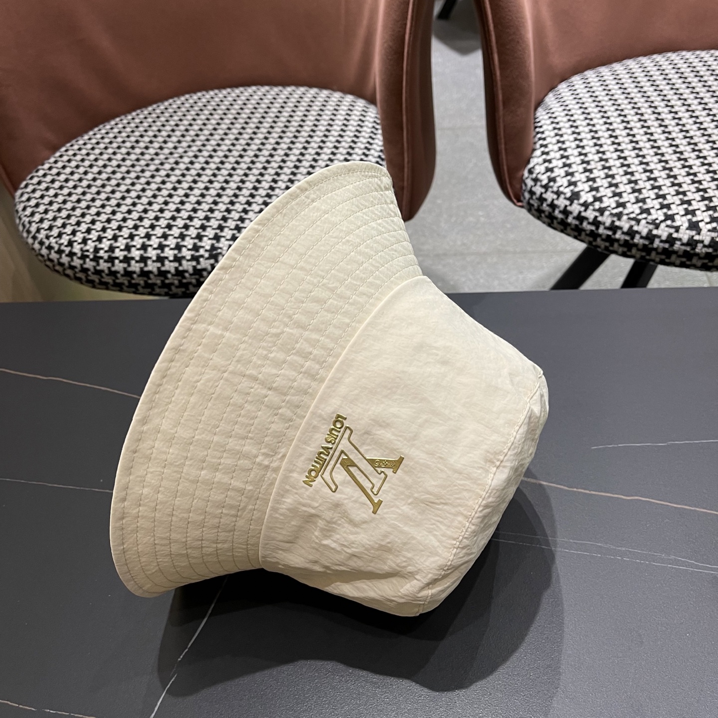 💛【LV路易威登】2025新款简约速干渔夫帽，🔆百搭日常款～出街必备