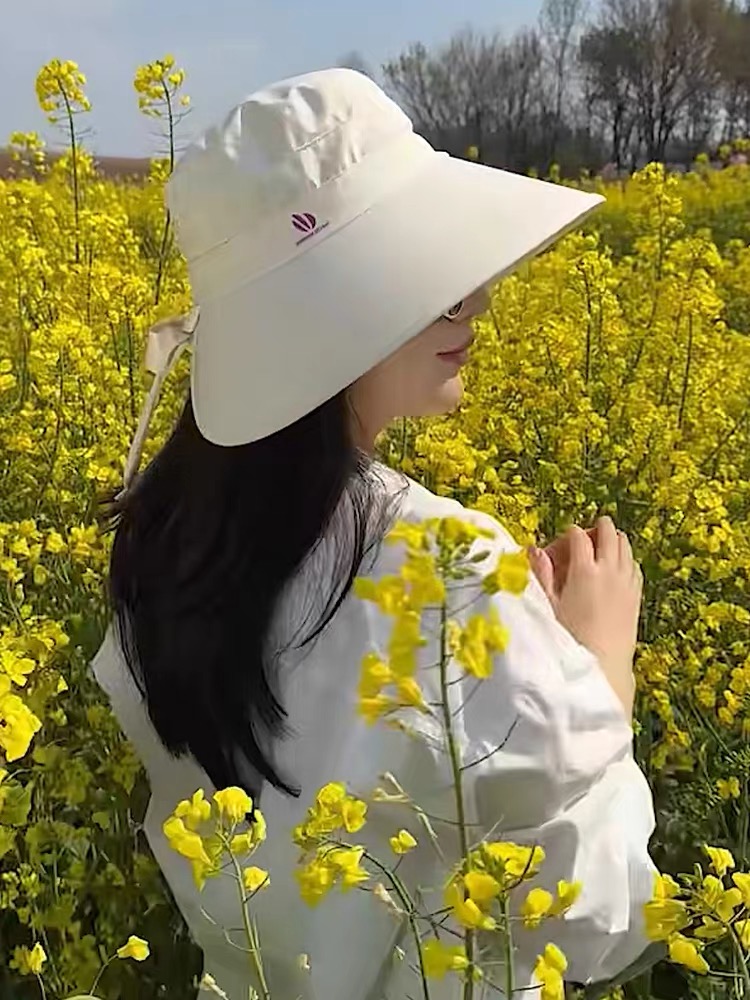  芬迪FENDI帽子女夏季新款渔夫帽防晒遮阳帽防紫外线大
帽檐太阳帽休闲帽盆帽