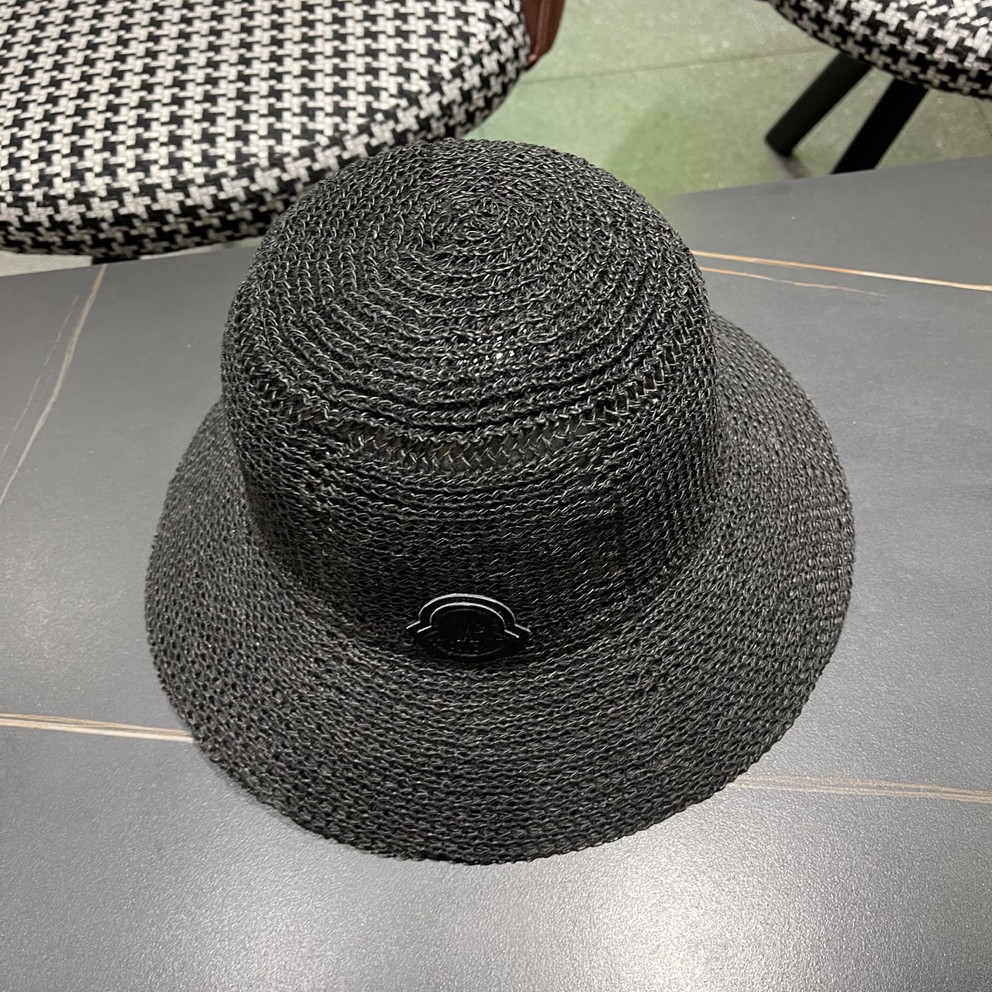  Moncler蒙口 高品质新款遮阳帽镂空渔夫帽戛季百搭出游圆顶
草帽防晒遮阳帽