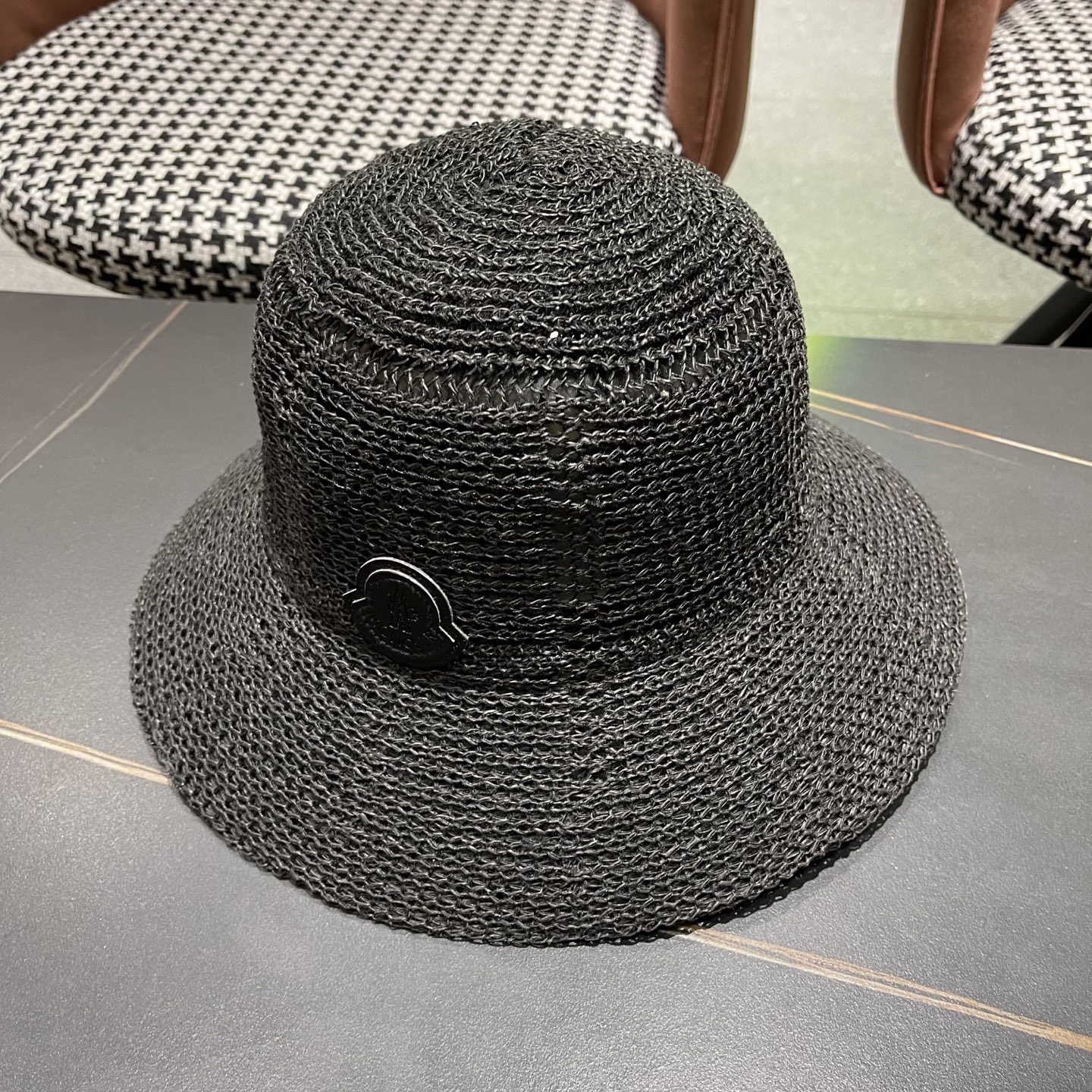  Moncler蒙口 高品质新款遮阳帽镂空渔夫帽戛季百搭出游圆顶
草帽防晒遮阳帽