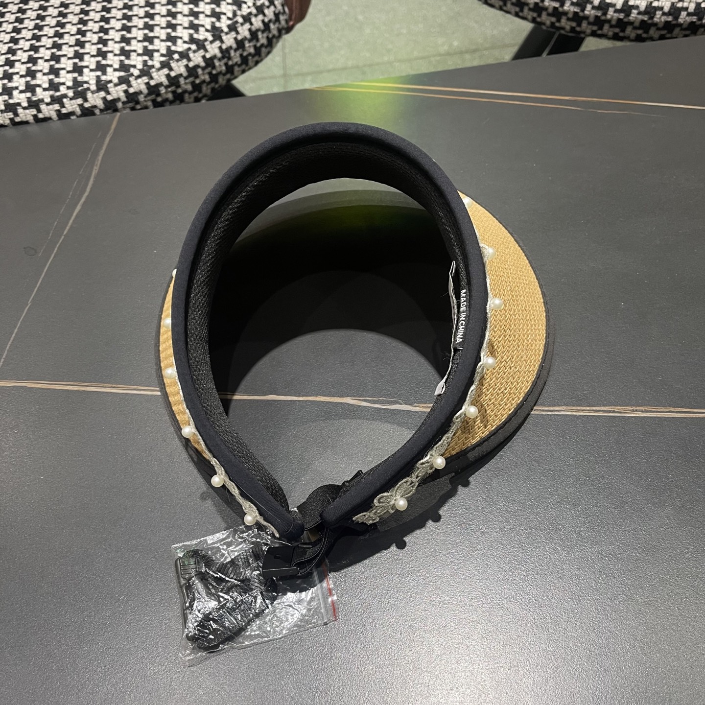 CHANEL香奈儿夏季黑胶防紫外线太阳帽韩版珍珠花边防晒空顶帽户外草编织遮阳帽