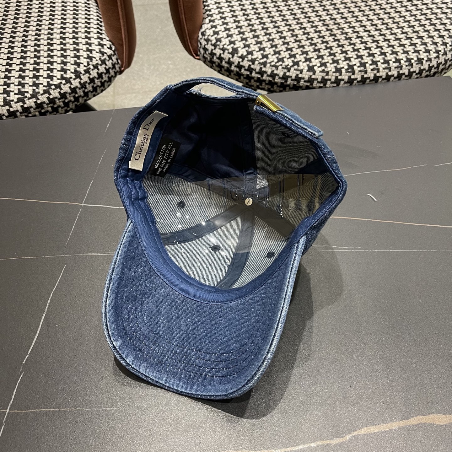   【DIOR迪奥】2025新款走量简约棒球帽🧢，新款出货，大牌款超好搭配，赶紧入手！