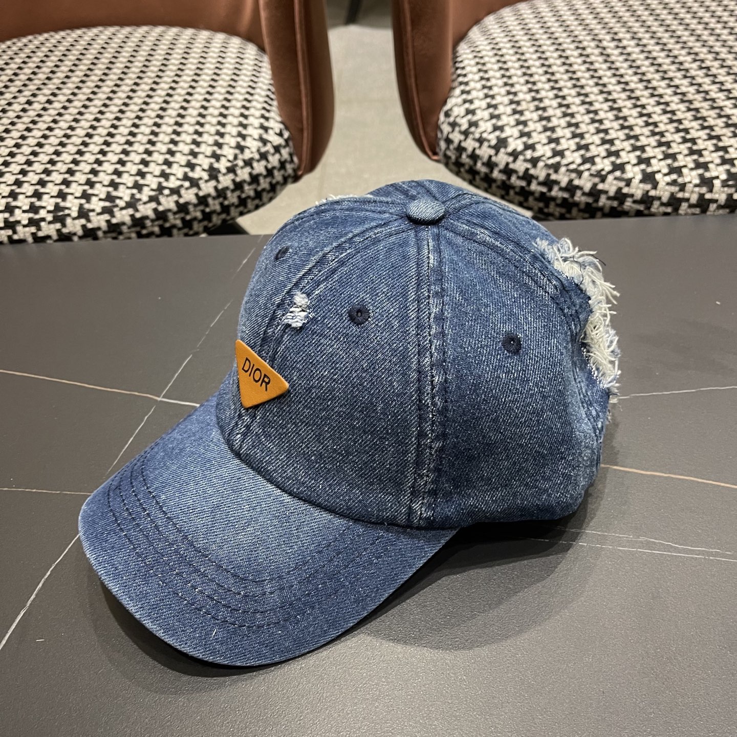   【DIOR迪奥】2025新款走量简约棒球帽🧢，新款出货，大牌款超好搭配，赶紧入手！