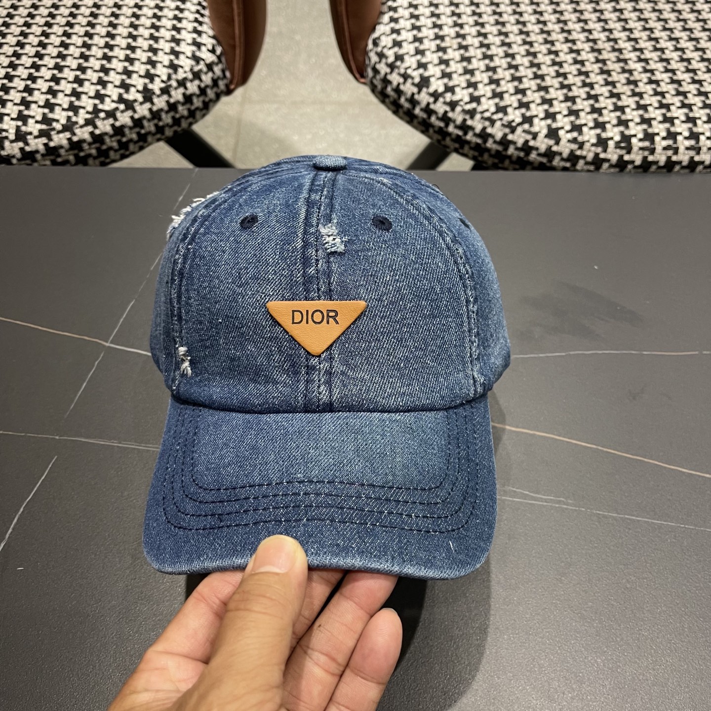   【DIOR迪奥】2025新款走量简约棒球帽🧢，新款出货，大牌款超好搭配，赶紧入手！