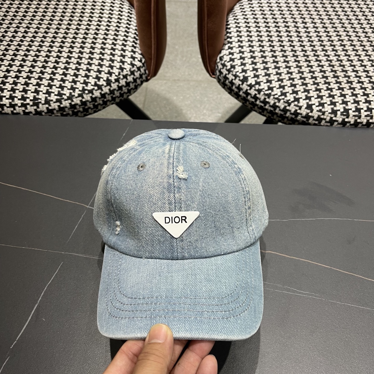   【DIOR迪奥】2025新款走量简约棒球帽🧢，新款出货，大牌款超好搭配，赶紧入手！