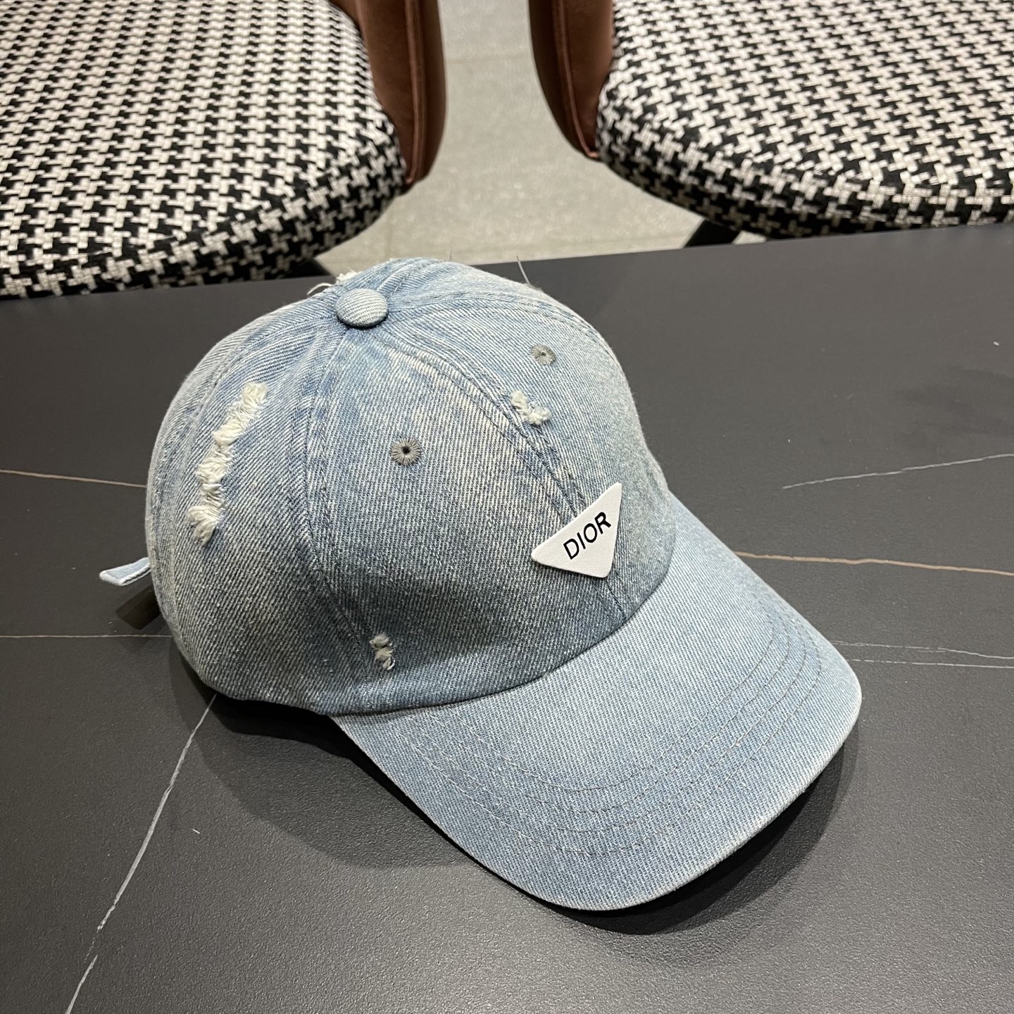   【DIOR迪奥】2025新款走量简约棒球帽🧢，新款出货，大牌款超好搭配，赶紧入手！