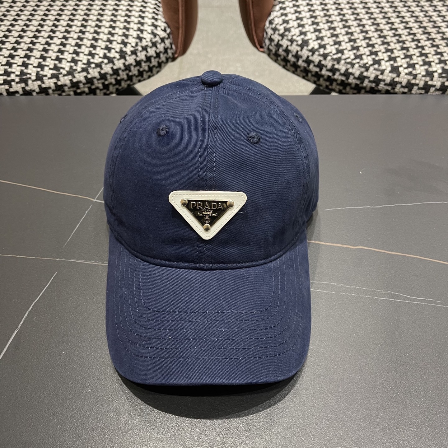  PRADA 普拉达 2025新品棒球帽 时尚潮流，高端做工！非一般的品质，细节看实拍哦
