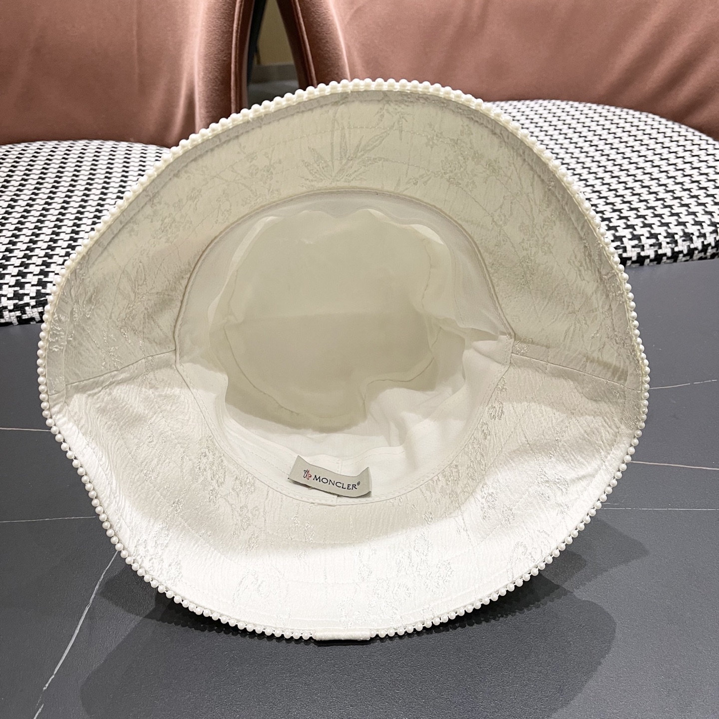 蒙口MONCLER 夏季薄款透气丝光缎面渔夫帽国风花纹日系百搭时尚遞阳帽品脸小潮