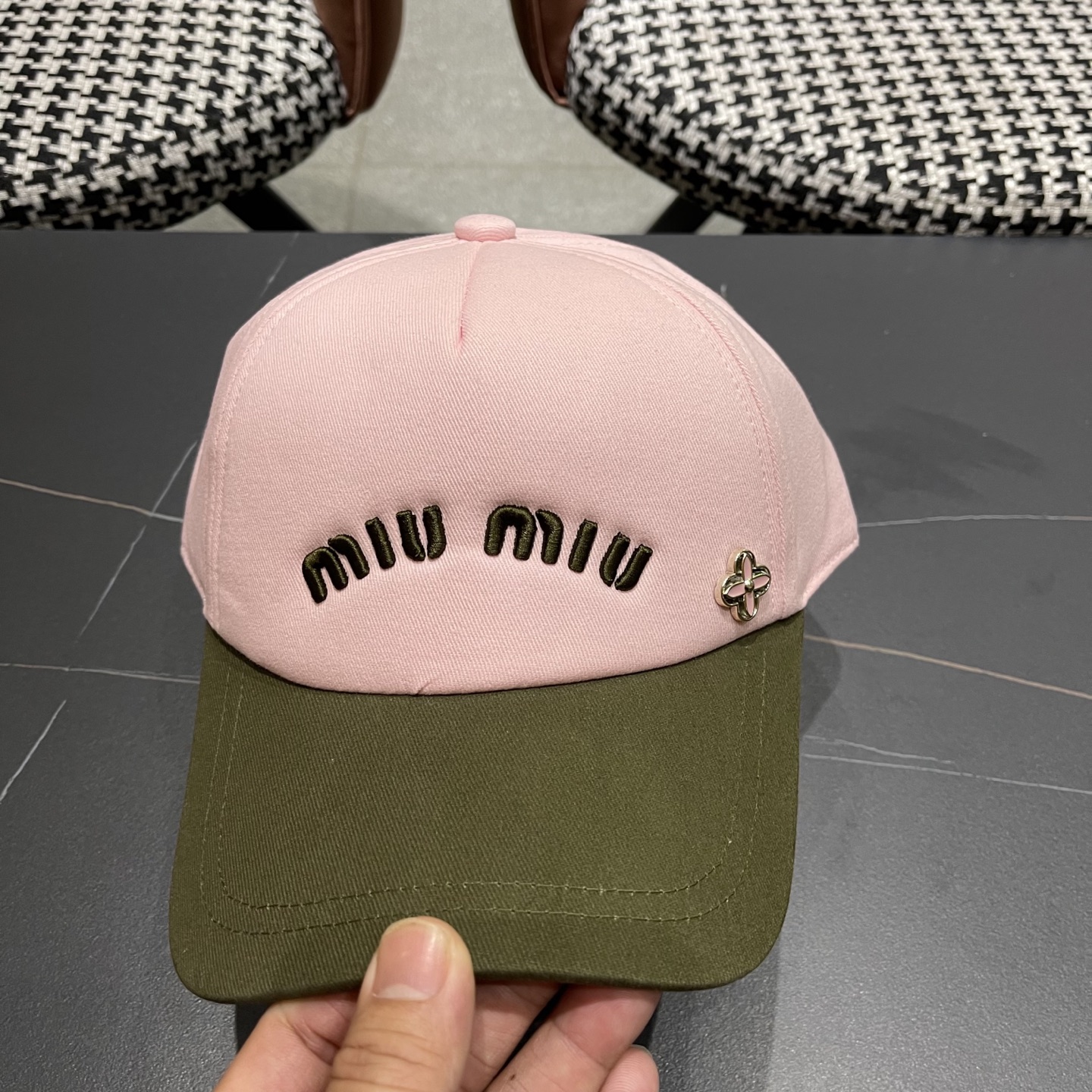  谬谬miumiu （小红书爆款推荐）原单春夏新款棒球帽，正品开模订制，原版做工细致质量超赞！