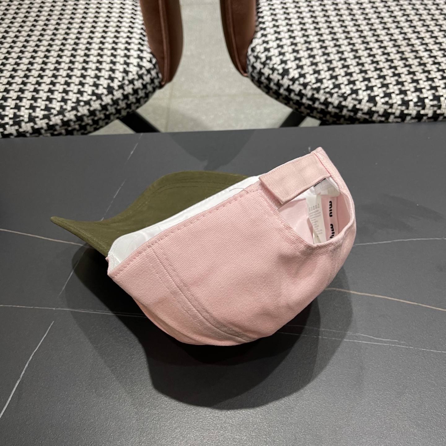  谬谬miumiu （小红书爆款推荐）原单春夏新款棒球帽，正品开模订制，原版做工细致质量超赞！