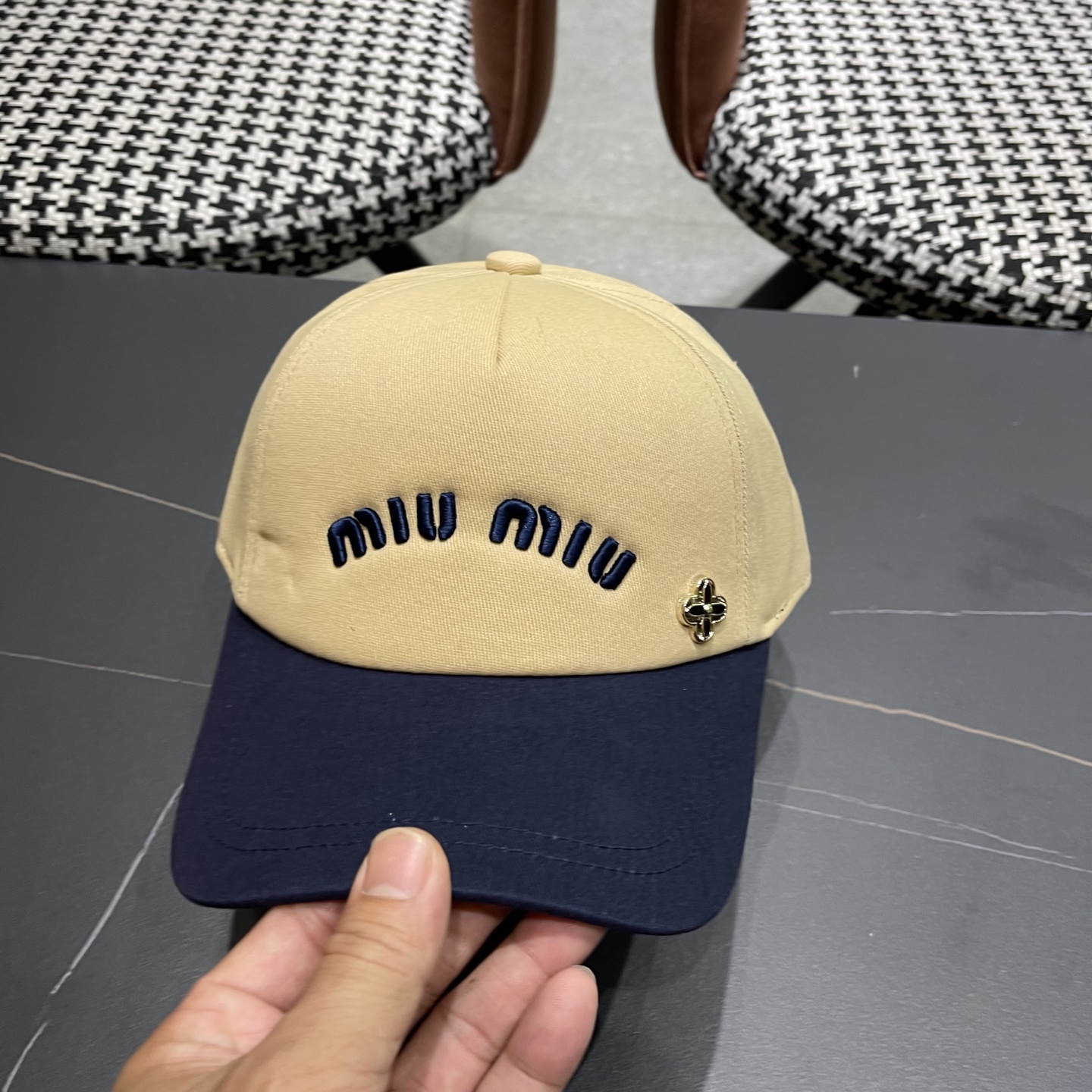  谬谬miumiu （小红书爆款推荐）原单春夏新款棒球帽，正品开模订制，原版做工细致质量超赞！