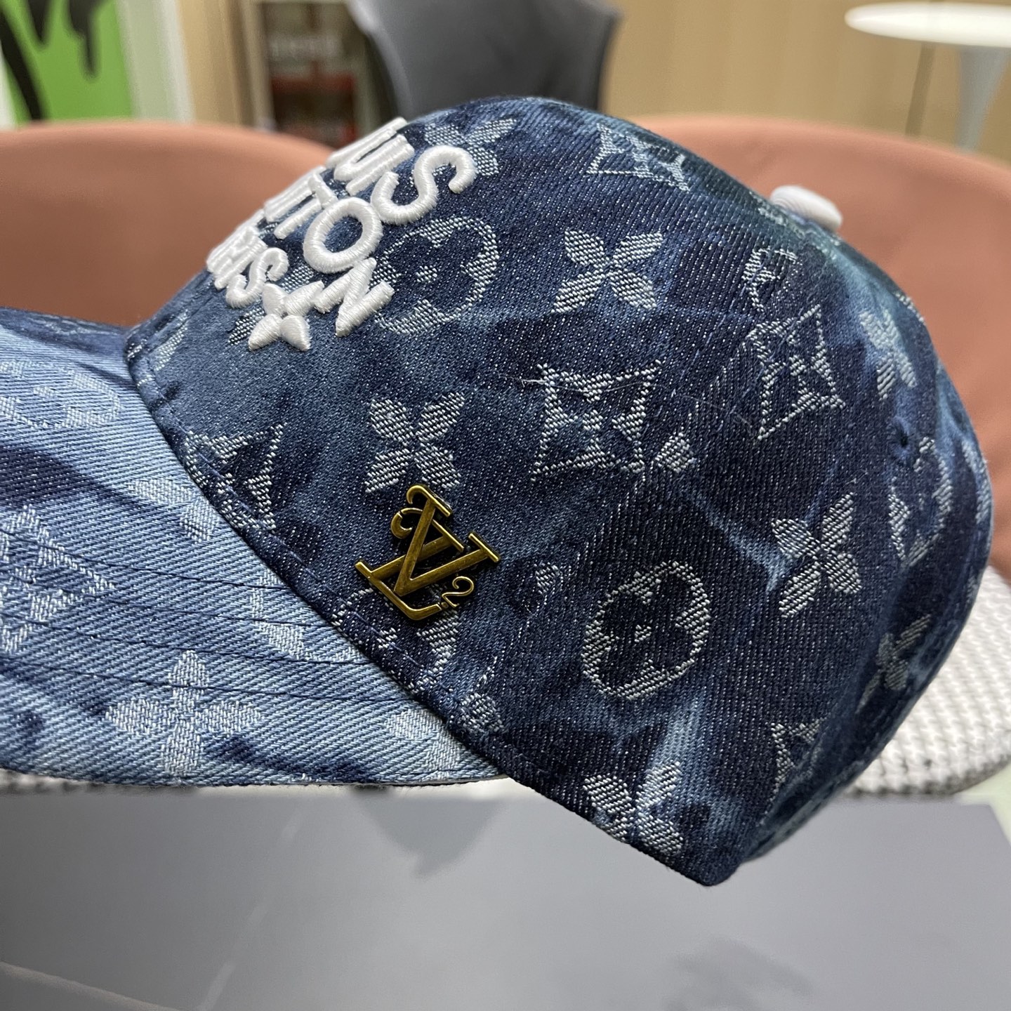🧢路易威登棒球帽 LouisVuitton😍2025新款LV棒球帽，重工打造♥️高端大气，百搭款🤗男女通