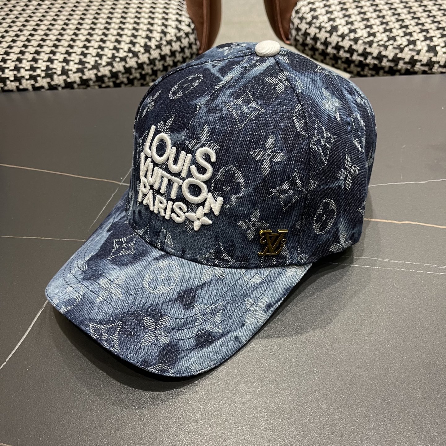 🧢路易威登棒球帽 LouisVuitton😍2025新款LV棒球帽，重工打造♥️高端大气，百搭款🤗男女通
