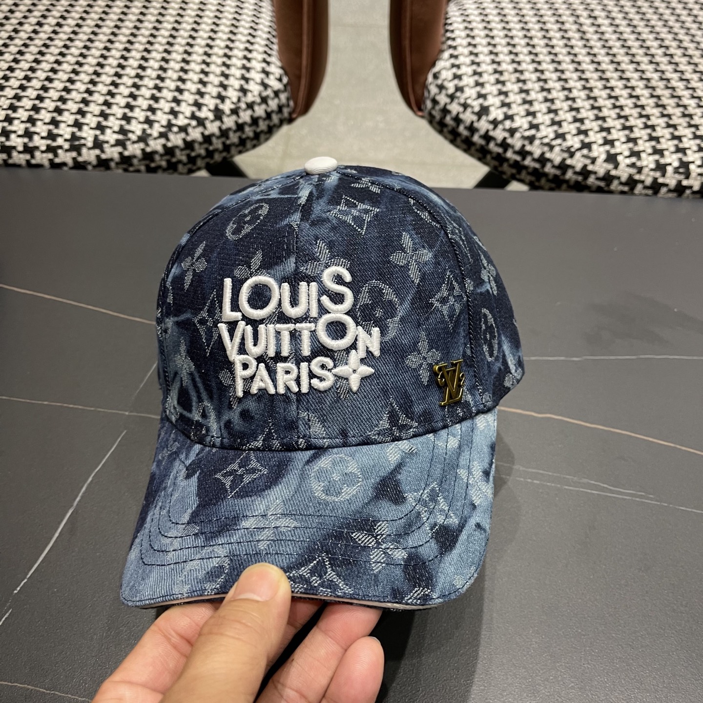 🧢路易威登棒球帽 LouisVuitton😍2025新款LV棒球帽，重工打造♥️高端大气，百搭款🤗男女通