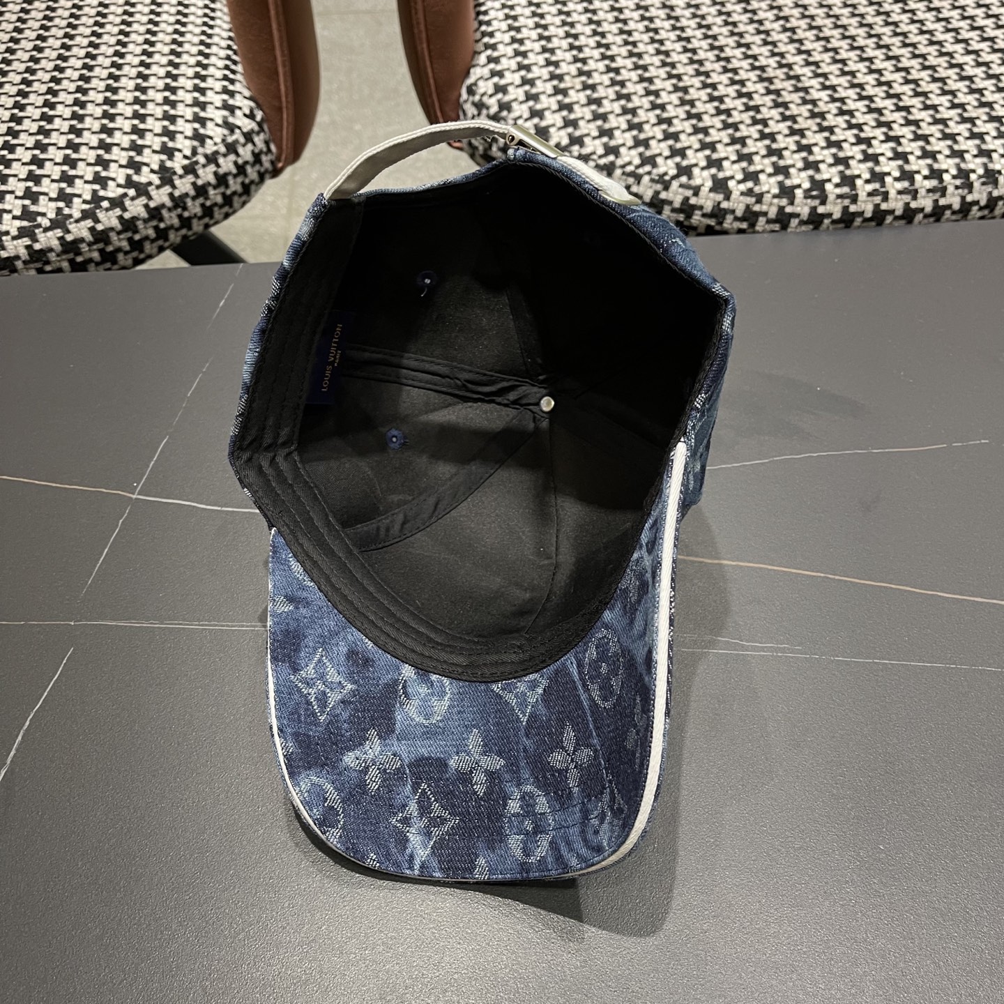 🧢路易威登棒球帽 LouisVuitton😍2025新款LV棒球帽，重工打造♥️高端大气，百搭款🤗男女通