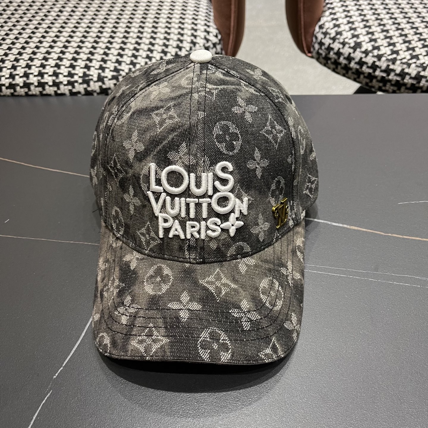 🧢路易威登棒球帽 LouisVuitton😍2025新款LV棒球帽，重工打造♥️高端大气，百搭款🤗男女通