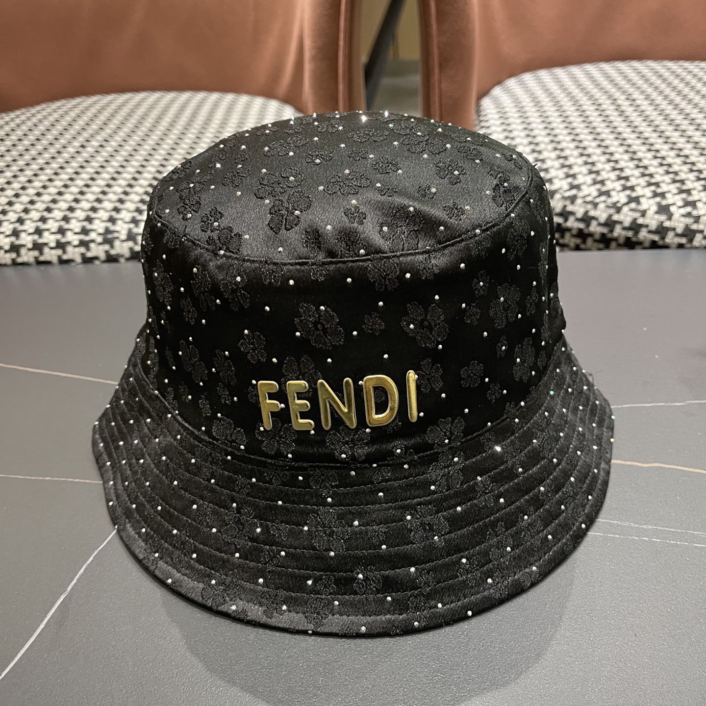 FENDI芬迪韩国全钻烫钻绣花渔夫帽女夏满水钻显脸小出游时尚盆帽可折叠防晒