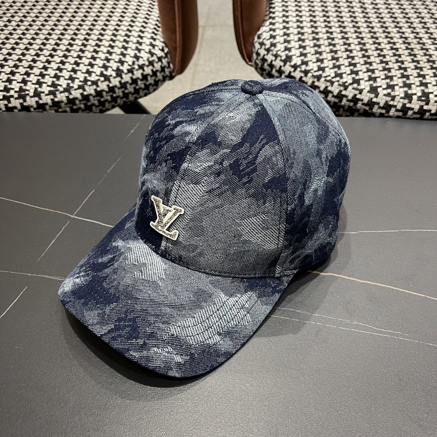 [LV Hats]Lv Louis Vuitton 2025 new tie-dyed cowboy baseball hat, women