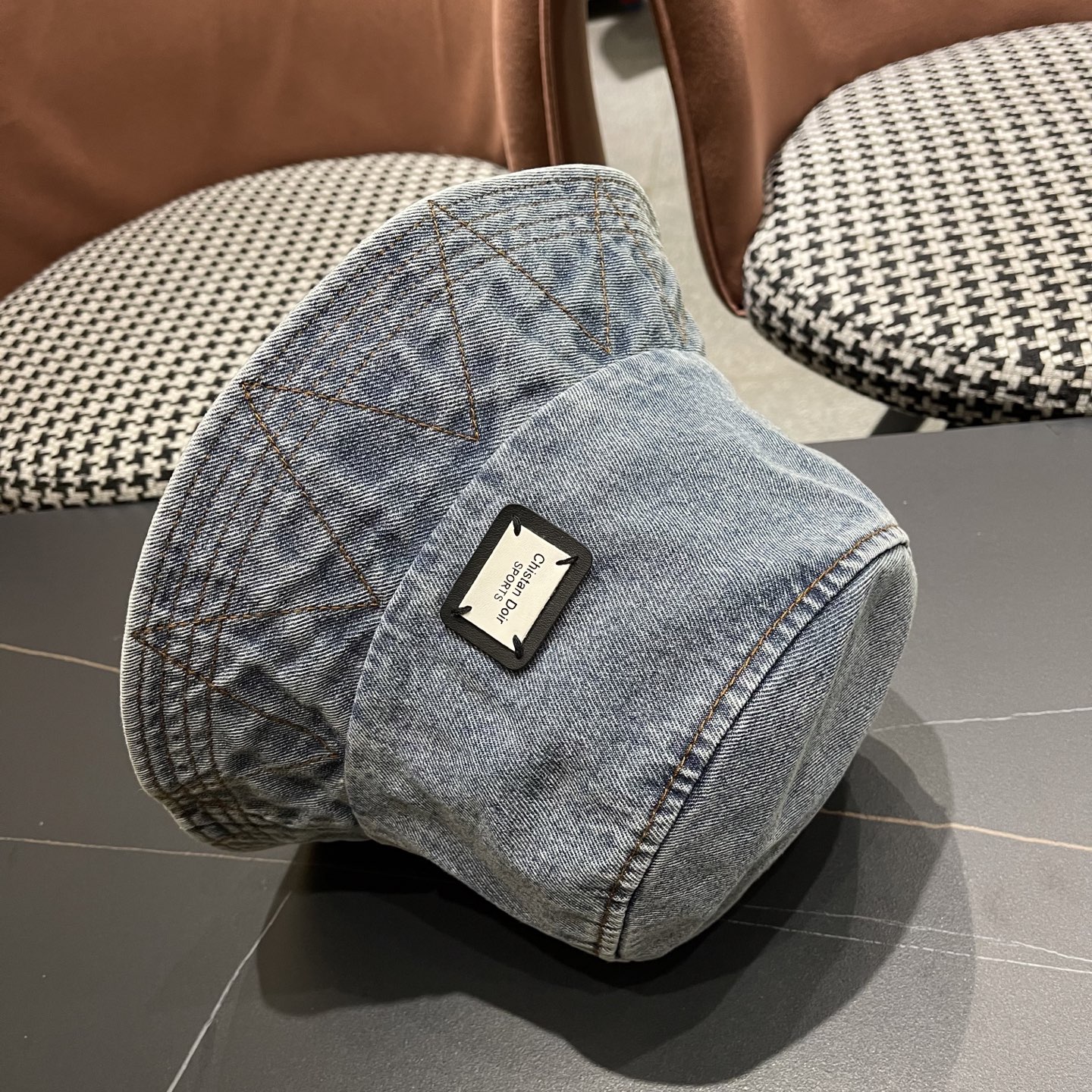  Doir迪奥2025牛仔渔夫帽女春秋复古文艺水桶帽子显脸小百搭遮阳防晒素颜盆帽潮