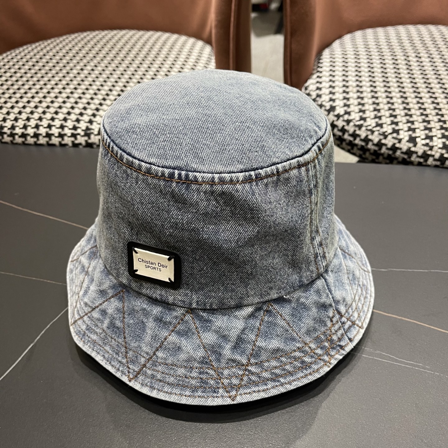  Doir迪奥2025牛仔渔夫帽女春秋复古文艺水桶帽子显脸小百搭遮阳防晒素颜盆帽潮