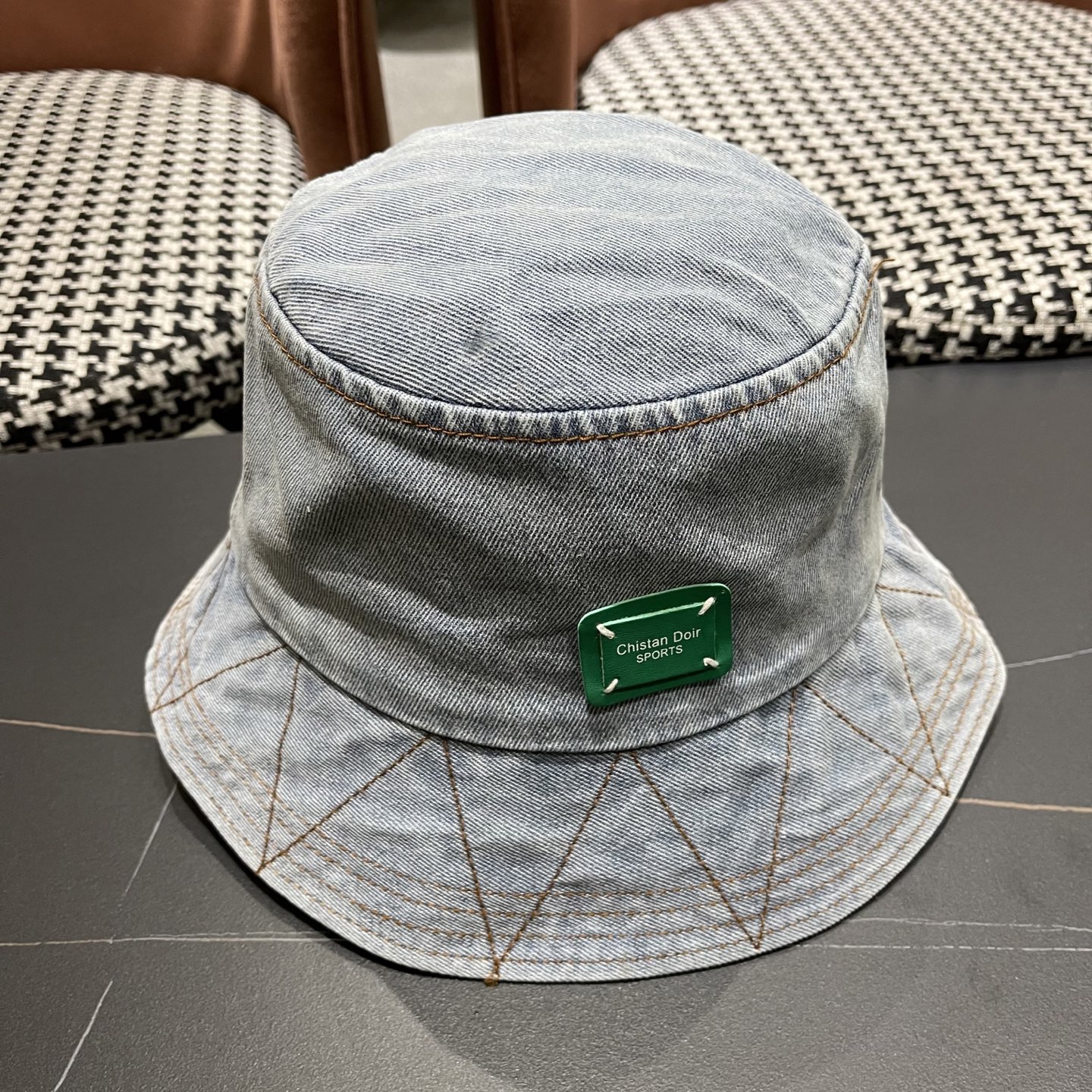  Doir迪奥2025牛仔渔夫帽女春秋复古文艺水桶帽子显脸小百搭遮阳防晒素颜盆帽潮