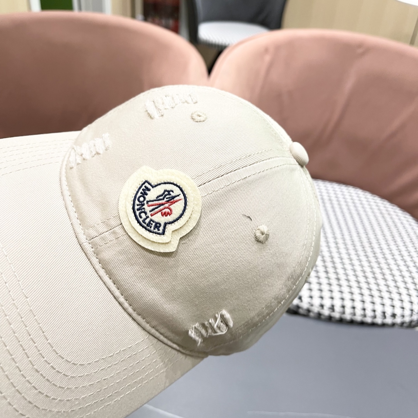  蒙口moncler2025新款棒球帽，四季都通用👍 特调的帽型就是又挺拔 