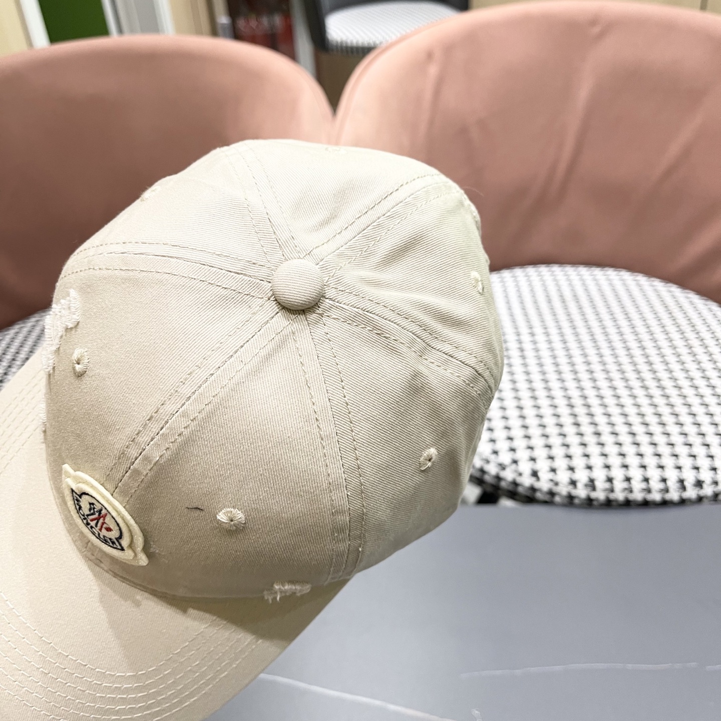  蒙口moncler2025新款棒球帽，四季都通用👍 特调的帽型就是又挺拔 