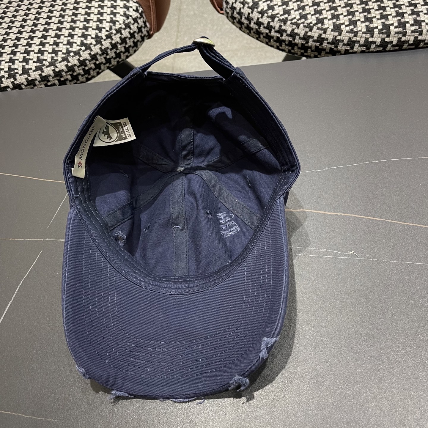  蒙口moncler2025新款棒球帽，四季都通用👍 特调的帽型就是又挺拔 