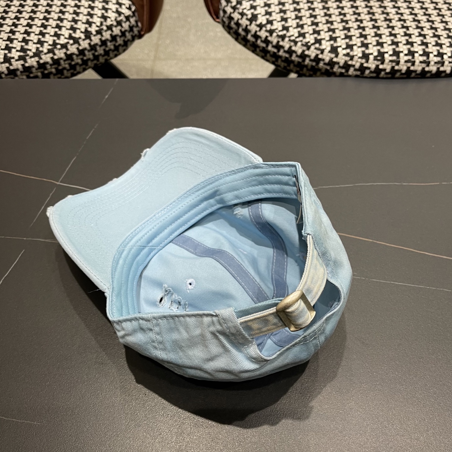  蒙口moncler2025新款棒球帽，四季都通用👍 特调的帽型就是又挺拔 