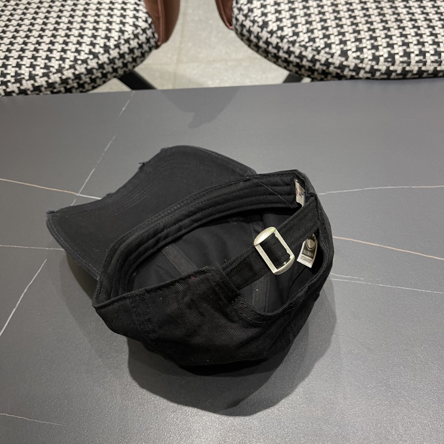  蒙口moncler2025新款棒球帽，四季都通用👍 特调的帽型就是又挺拔 