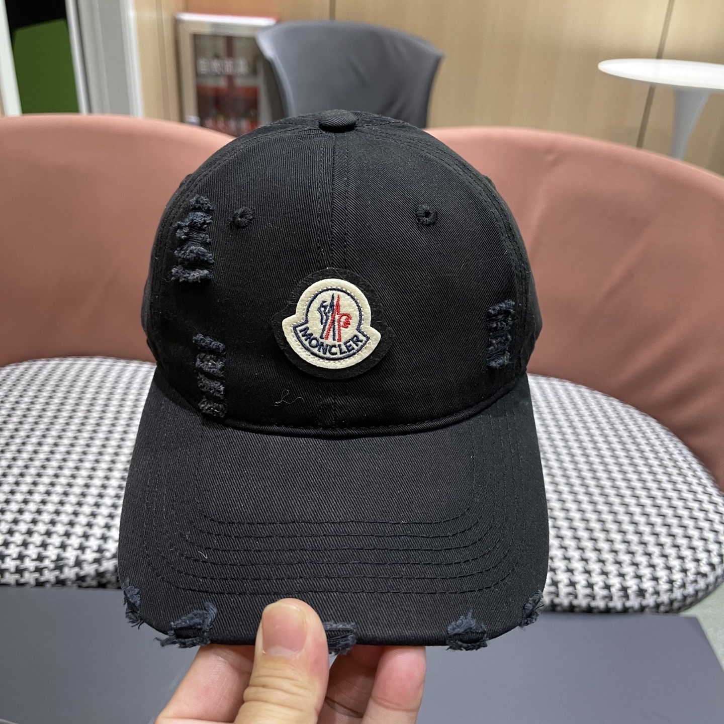  蒙口moncler2025新款棒球帽，四季都通用👍 特调的帽型就是又挺拔 