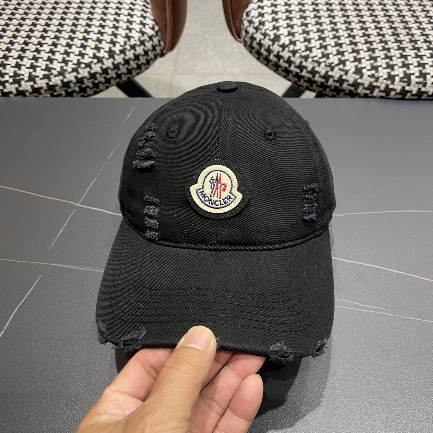  蒙口moncler2025新款棒球帽，四季都通用👍 特调的帽型就是又挺拔 