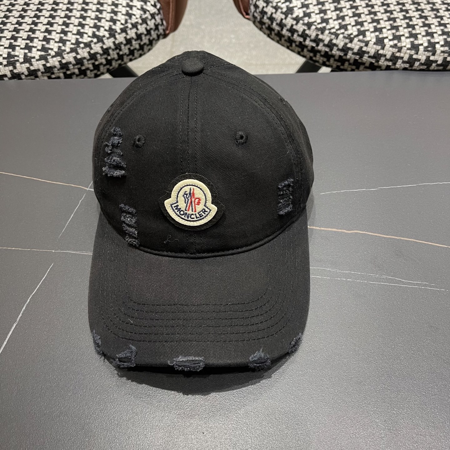  蒙口moncler2025新款棒球帽，四季都通用👍 特调的帽型就是又挺拔 