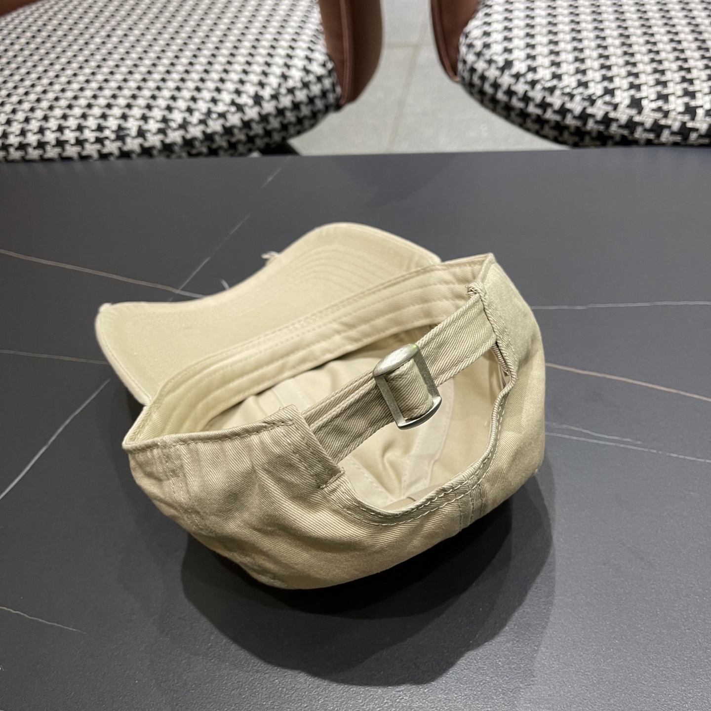  蒙口moncler2025新款棒球帽，四季都通用👍 特调的帽型就是又挺拔 