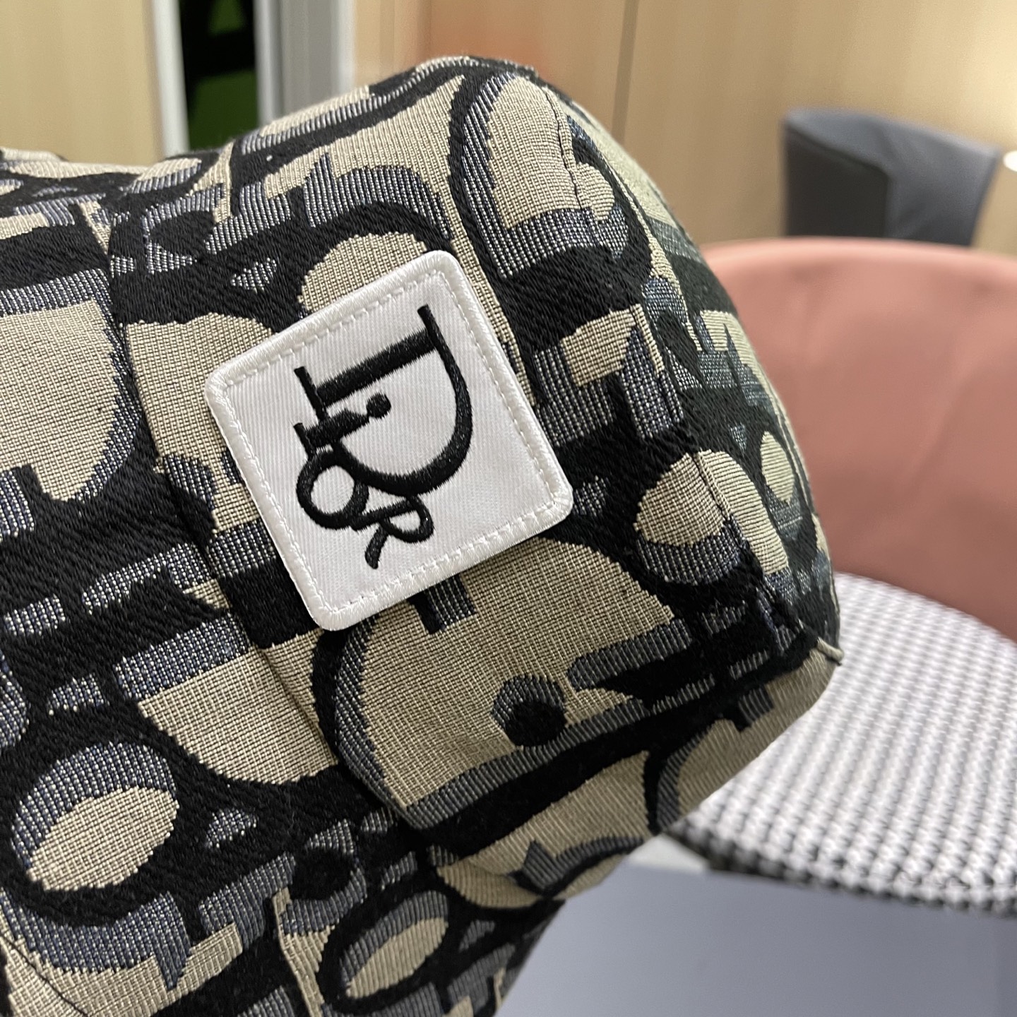 原单品质【迪奥DIOR】官网同步上线 韩版新款英式运动款重工定制款1:1原单品质 男女通用渔夫帽 原版质