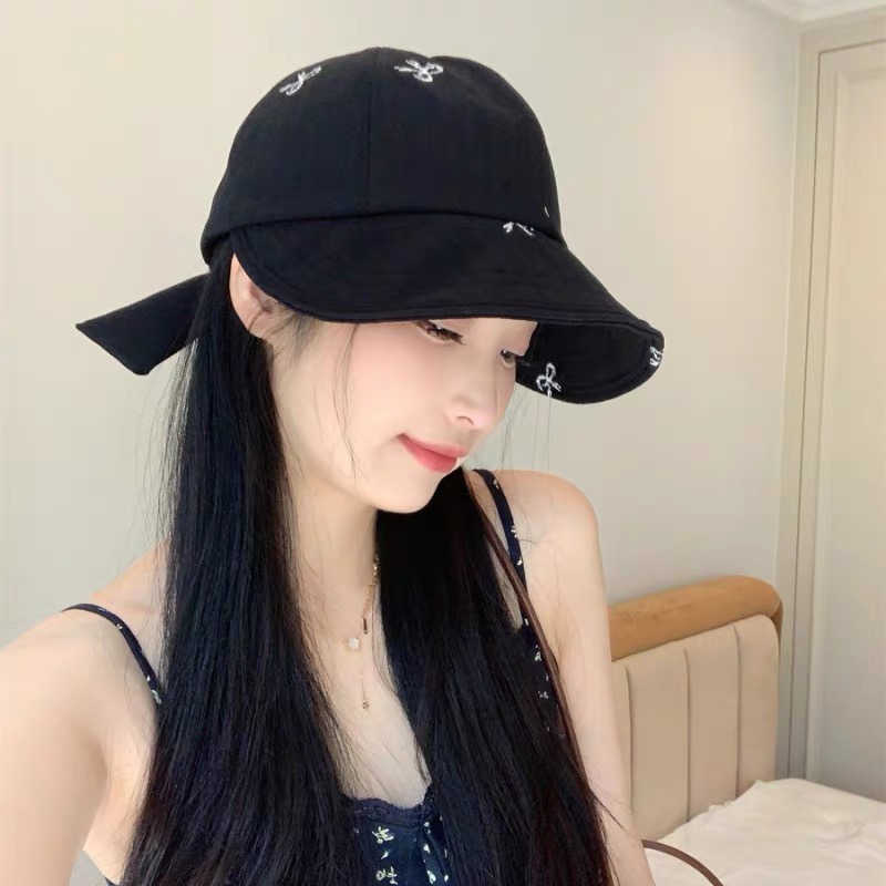 Prada普拉拉夏百搭薄款新款蝴蝶结系带鸭舌帽女户外体闲甜美大檐显脸小渔夫帽