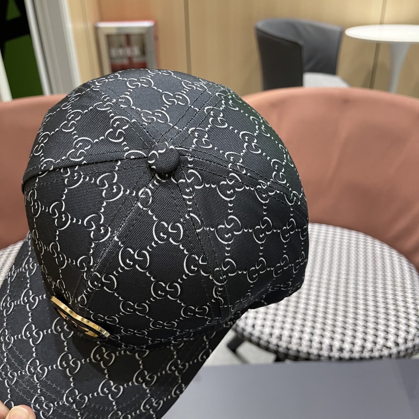Gucci(古奇)经典原单棒球帽， 1:1开模订制，原版帆布料代购热门，男女可用百搭款，质量超赞！基础头
