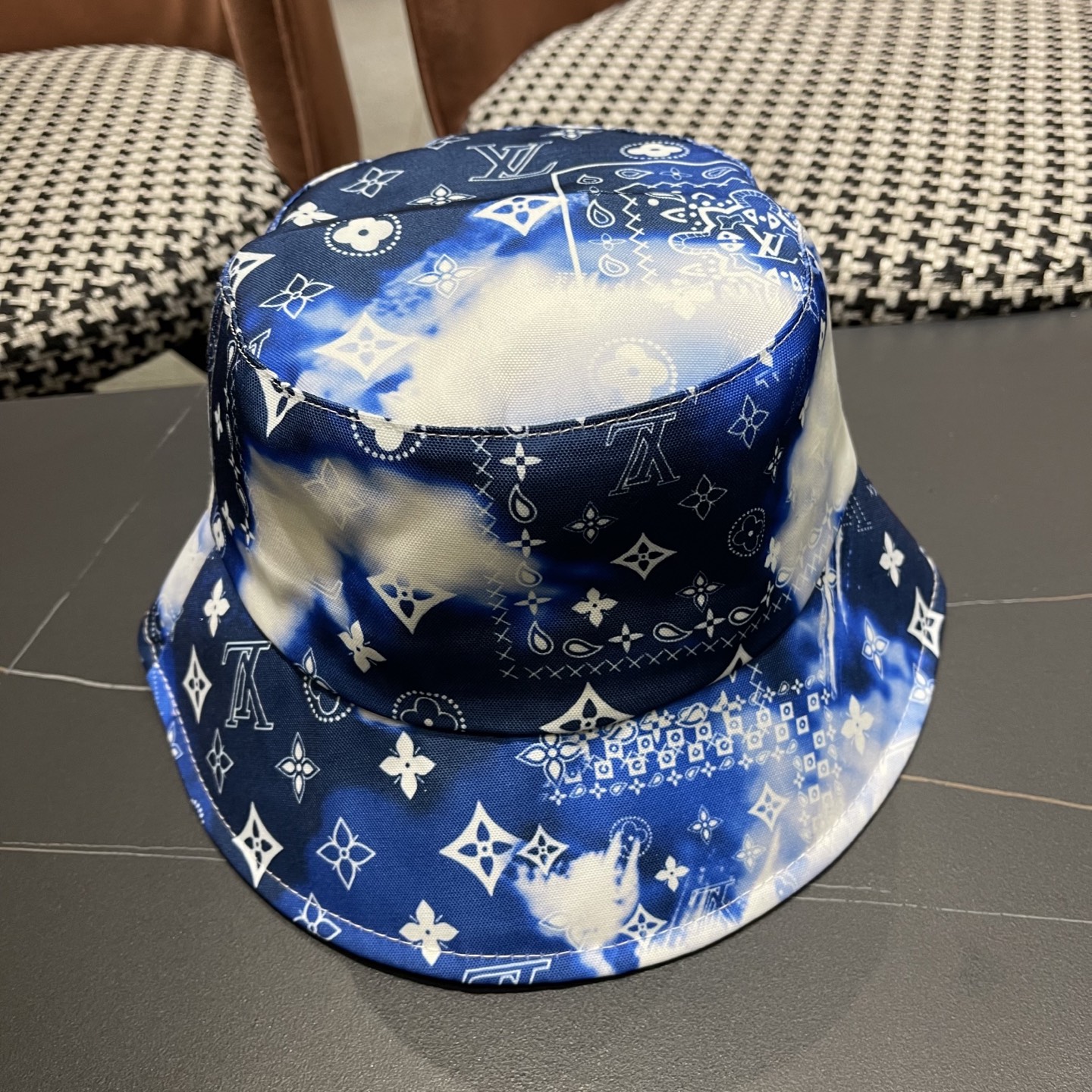 LV路易威登原单渔夫帽 轻盈透气。完美版型，独家实物拍摄，男女适用